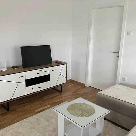 Apartman Vrbas 1 + Podzemna Garaza Баня-Лука Екстер'єр фото